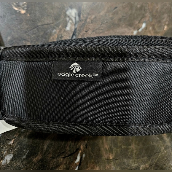 EAGLE CREEK Quick Snap Strap convert to backpack No Matter What Duffel NWT black - Picture 6 of 12